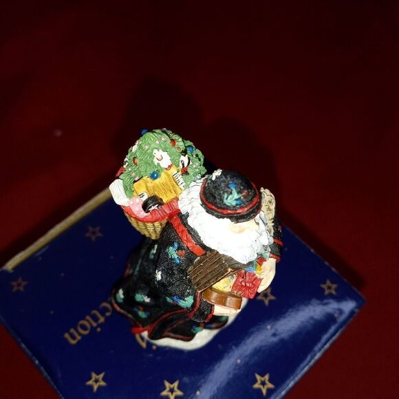 Pipka's Czechoslovakia Santa Limited Edition Miniature Figurine - Picture 6 of 10